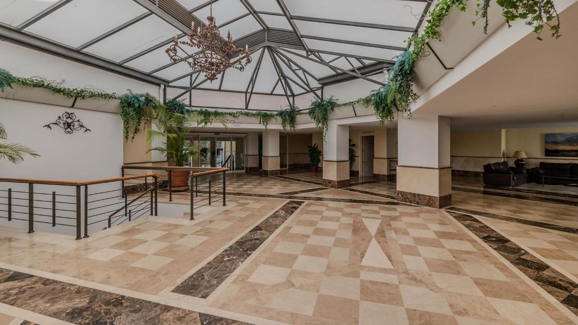 Puerto Banus Serenity Retreat Appartement *
